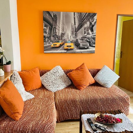 Apartman Trutnov-Porici Exteriör bild