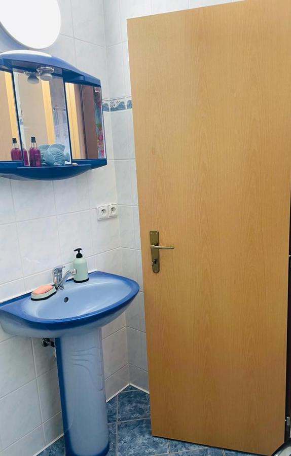 Apartman Trutnov-Porici Exteriör bild