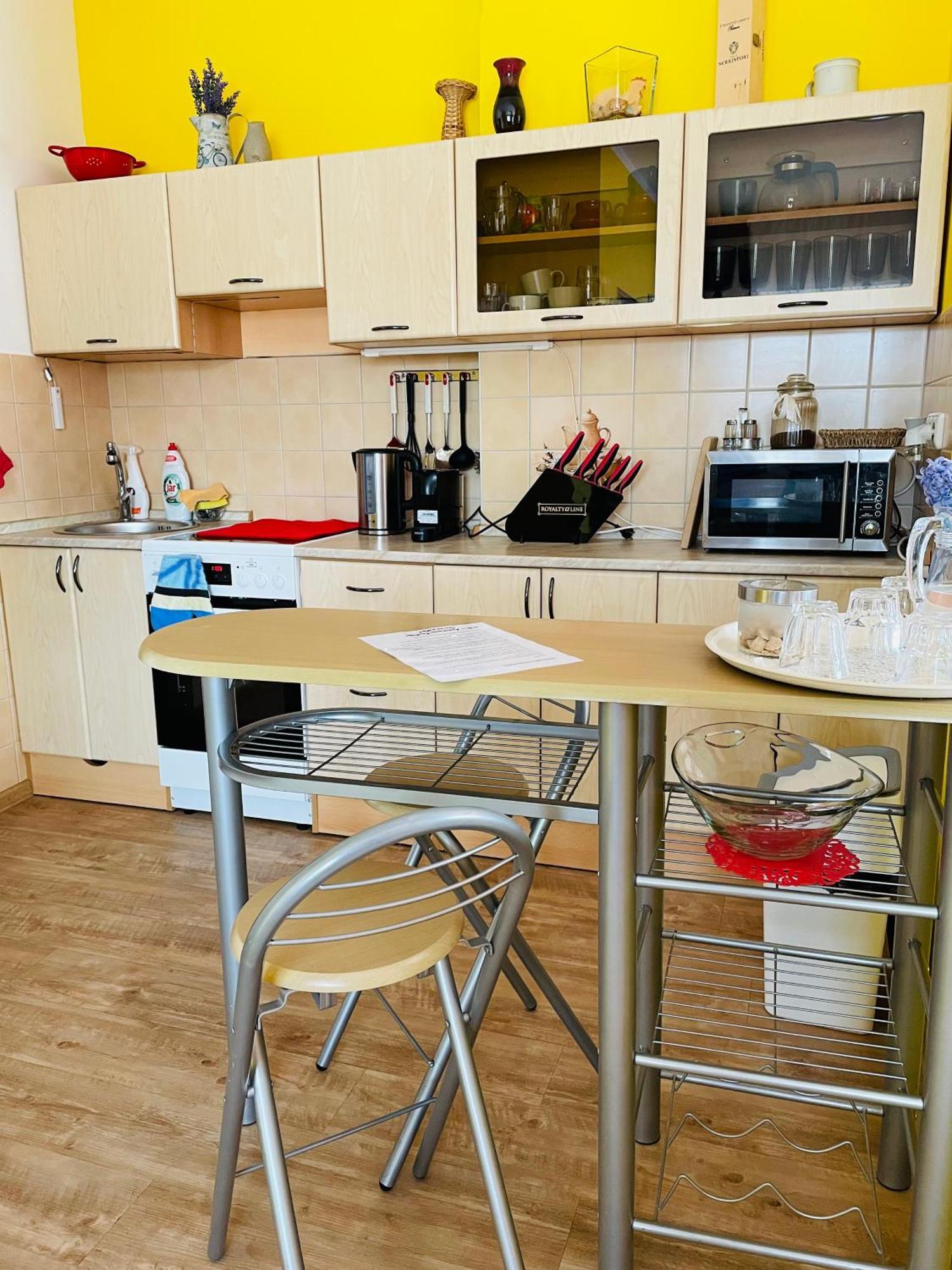 Apartman Trutnov-Porici Exteriör bild